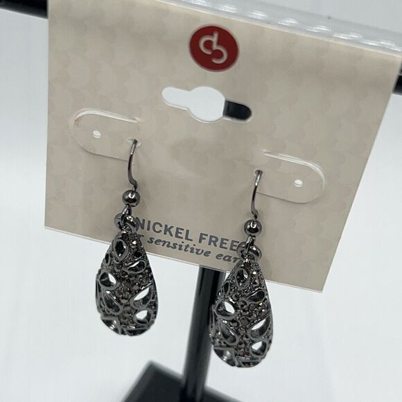 Dress Barn Antique Silver Grey Crystal Drop Earrings - Picture 2 of 6